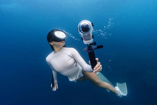 Insta360 X6 ra mắt: Camera 360 cao cấp quay 8K50fps, chụp ảnh 120MP